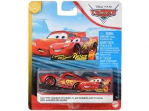 Verdák 3: Ágaskodó Villám McQueen karakter-autó 1/55 - Mattel
