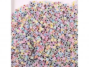 PlayBox: Betus, számos színes fuzheto gyöngyök 1500 db-os 6mm