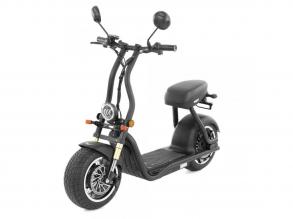 AKKUMULÁTOROS ROBOGÓ