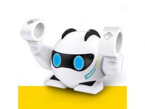 Zero az interaktív tornászrobot