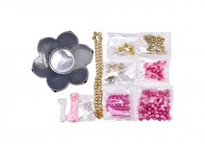 Trendi ékszerkészlet: Nyaklánc és medálok