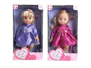 Szőke hajú baba ruhában kétféle változatban