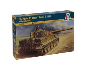 Italeri: Panzerkampfwagen VI harckocsi makett, 1:35