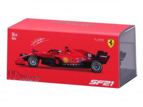 Bburago 1 /43 versenyautó - Ferrari, 2021-es szezon autó versenyzővel