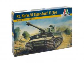 Italeri: 1/35 Pz.Kpfw. VI Tigris tank harckocsi makett