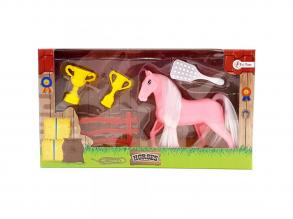 Póni lovas játékszett trófeákkal és kiegészítőkkel többféle változatban 1db