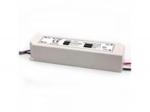 LED tápegység , 12 Volt , 60 Watt , 5A , kültéri , vízálló , slim , IP67 , 5 év garancia