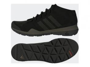 Anzit Dlx Mid Adidas férfi fekete/barna színű utcai cipő