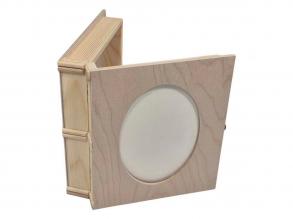 Fából készült könyv alakú doboz képkerettel