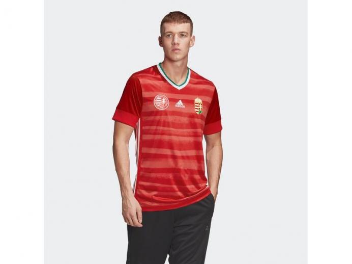 Focimez ,márkás Adidas,Nike,Oneill,Speedo,Reebook,Converse,Under Armour sportszerek széles választékban a Minitoys webáruházban. Focimez ,márkás Adidas,Nike,Oneill,Speedo,Reebook,Converse,Under Armour sportszerek széles választékban a Minitoys webáruházban.